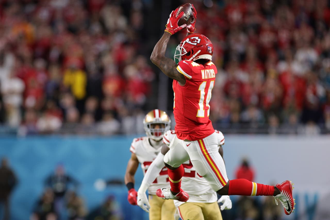 Sammy Watkins tuvo una gran recepción y se convirtió en el hombre más peligroso en el ataque de Mahomes con 32 yardas en los primeros dos cuartos.