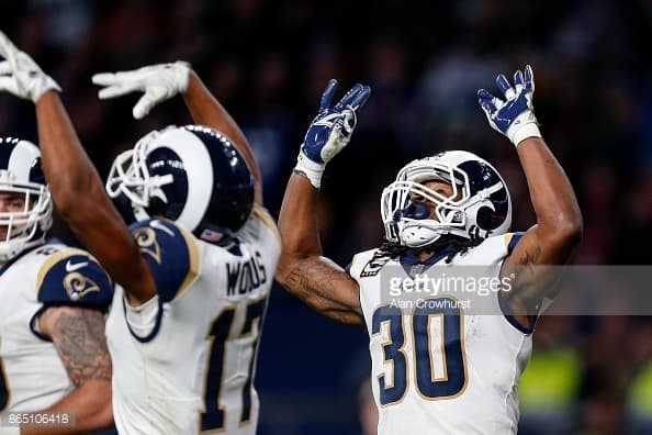 Este partido de temporada regular fue celebrado en el ‘Twickenham Stadium’, en Londres.