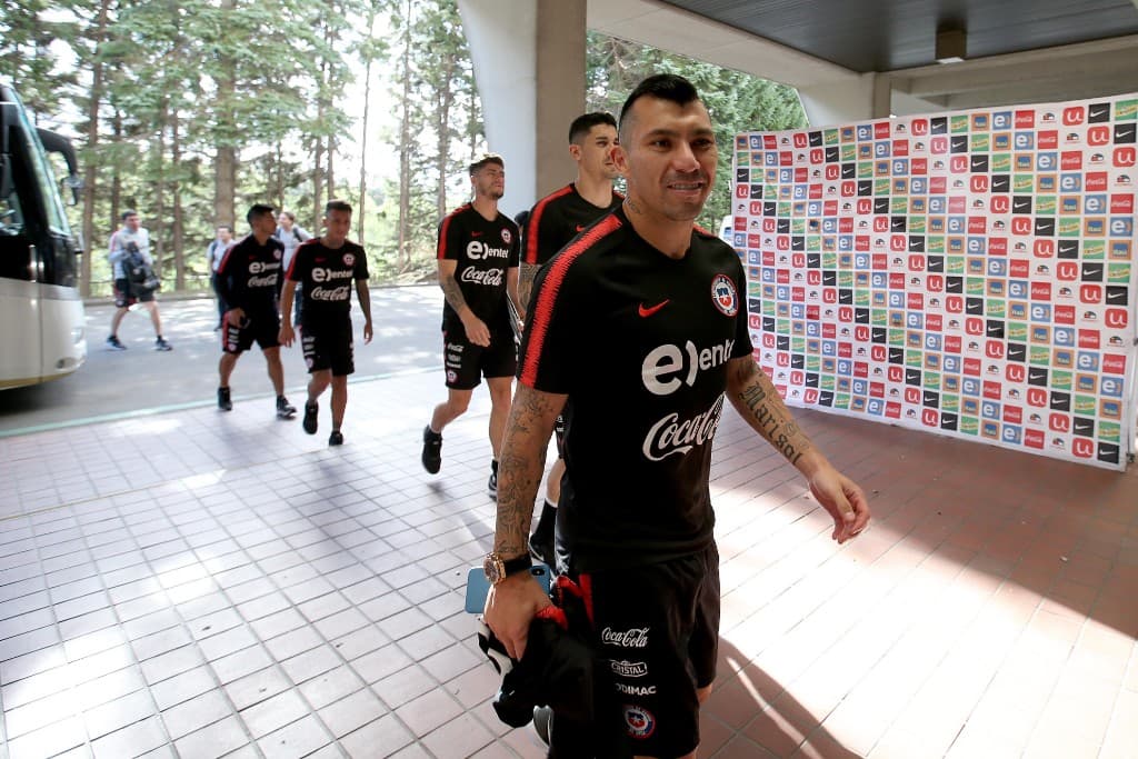 Sin embargo, el equipo sudamericano ha entrenado en Sapporo en los pasados días antes de viajar a Corea.
<b>Gary Medel </b>también hace parte de este grupo.