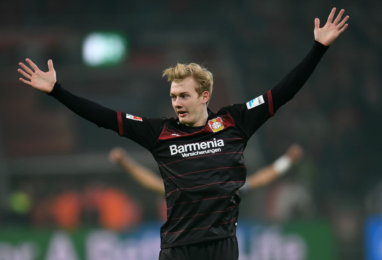 Julian Brandt (Leverkusen) fue el encargado de llevar peligro al área del Werder Bremen desde la banda izquierda.