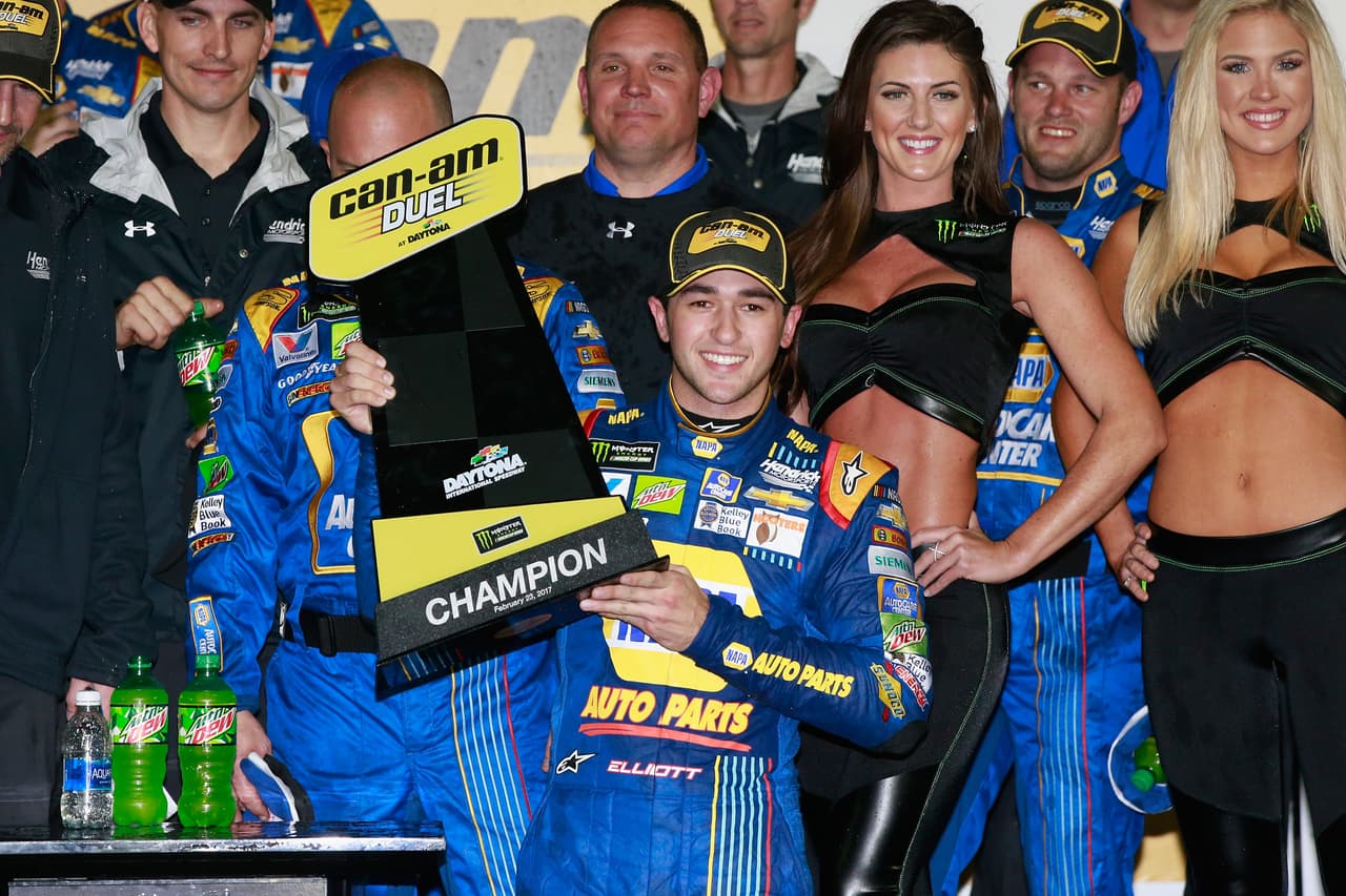 El triunfo fue el primero de las dos carreras que se llevaron a cabo en esta jornada.