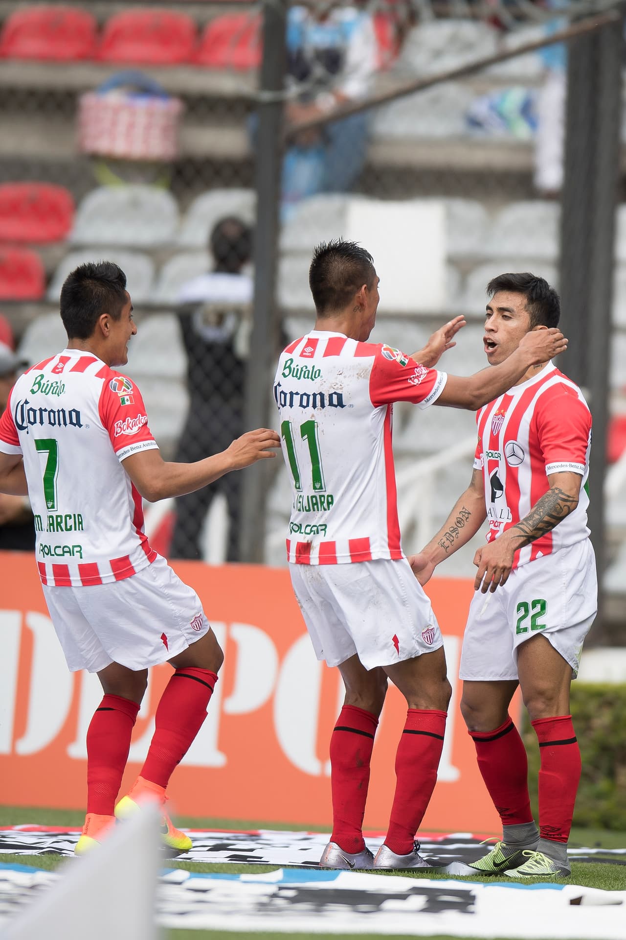 POR FIN GANA: Necaxa por fin ganó en el Apertura y rompió una racha de cinco años y medio sin ganar en el máximo circuito del fútbol mexicano, la última vez que había conseguido la victoria fue en el Clausura 2011 cuando el 25 de febrero de ese año vencieron 1-0 a Santos Laguna.