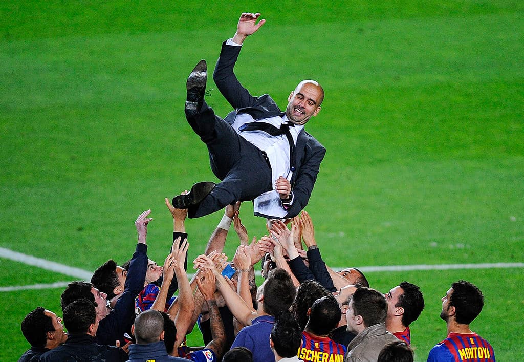 Pep Guardiola lo ha ganado todo: Liga, Copa y Supercopa en tres países diferentes, España, Alemania e Inglaterra, además de la Champions League y el Mundial de clubes.