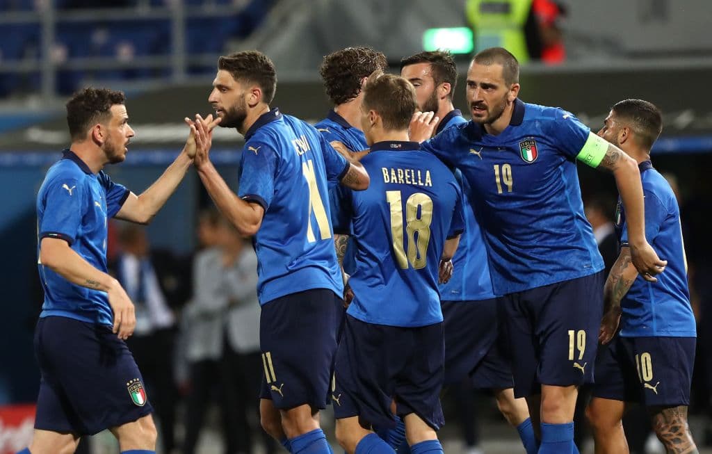 Ciro immobile se luce con doblete y sus compañeros Nicoló Barella y Lorenzo Insigne se encargan de consagrar la goleada 4-0 de Italia sobre República Checa.