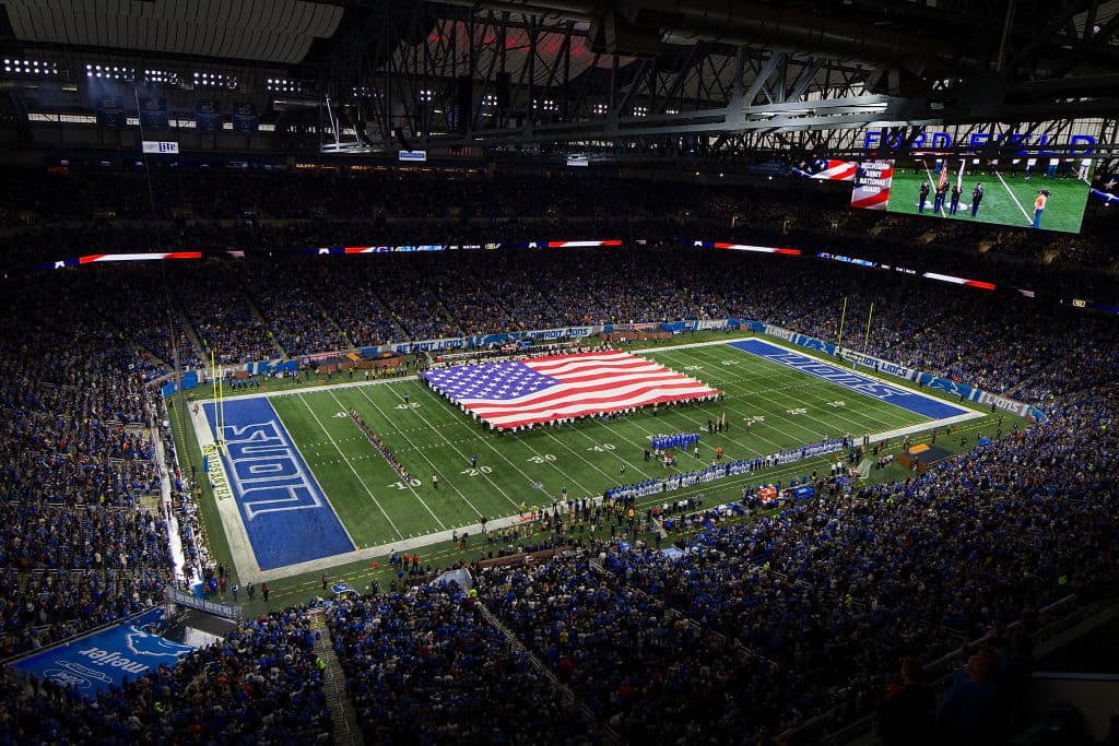 Los juegos del Día de Acción de Gracias no solo son especiales sino que generan una sensación diferente, el tener un partido al mediodía, otro a la hora de la comida en un jueves, los hace únicos.