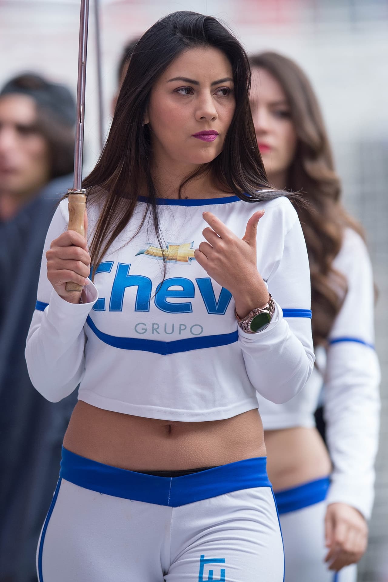 La belleza de las animadoras le dieron con su sensualidad el color a la jornada dominical en la definición de los últimos dos semifinalistas en la Liguilla del Clausira 2018.