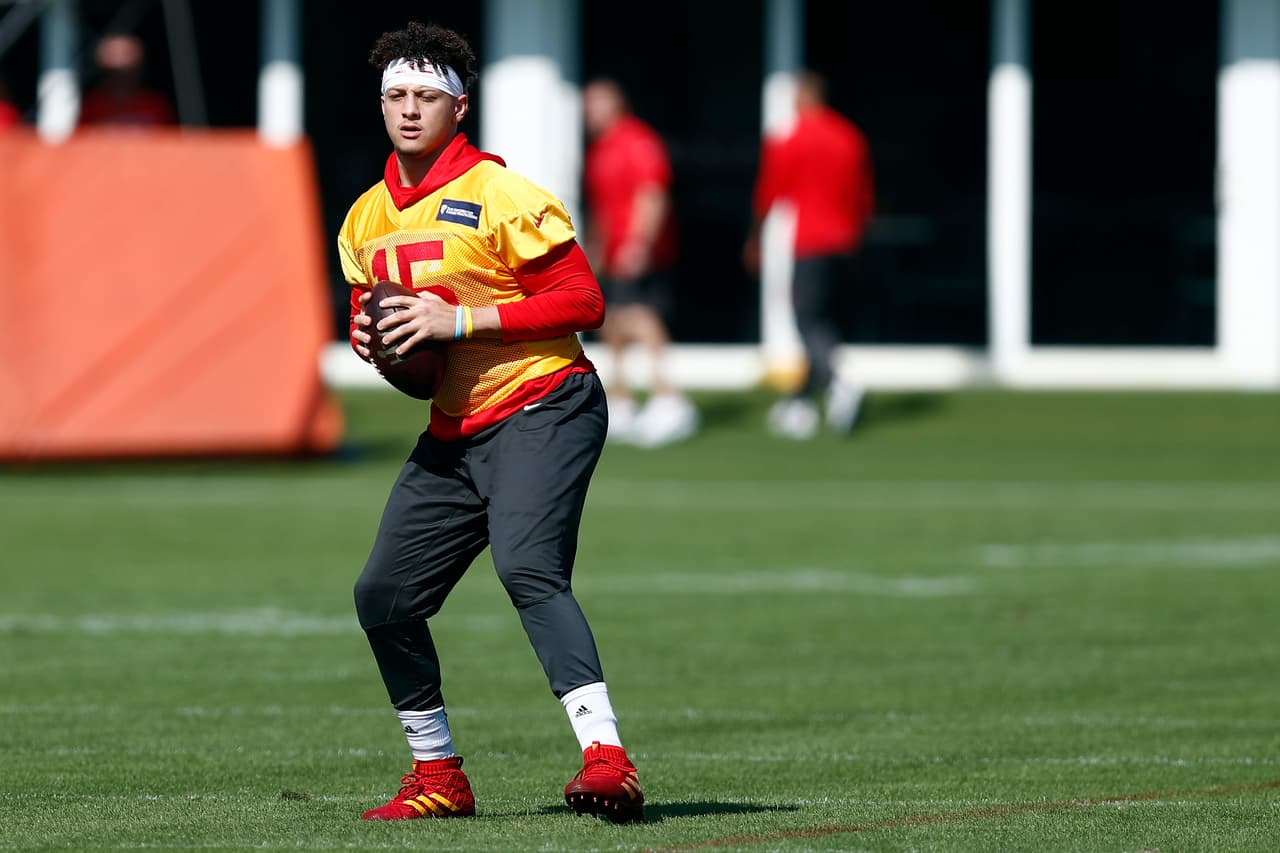 Así entrenan los Chiefs bajo una disciplina auténtica por parte de Andy Reid, quien busca su primer Super Bowl al igual que Patrick Mahomes.