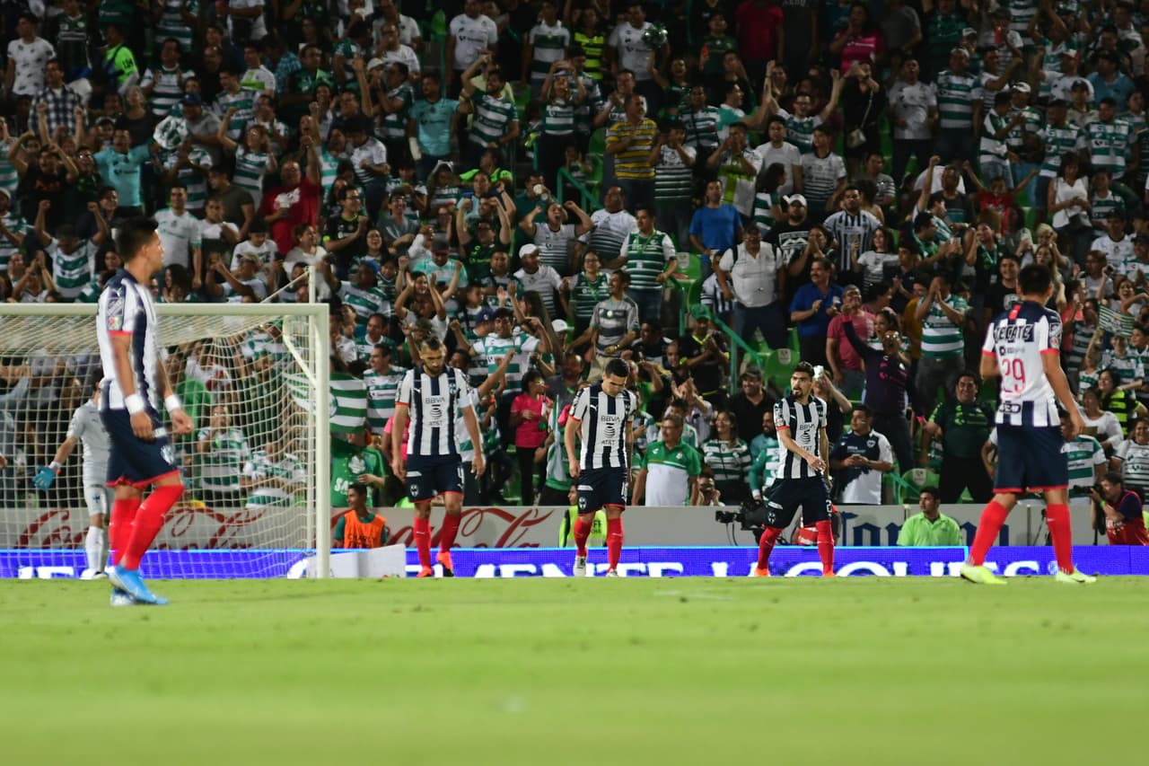 Rayados de Monterrey dejaron en la banca a hombres ofensivos como Vincent Janssen, Avilés Hurtado y Dorlan Pabón.