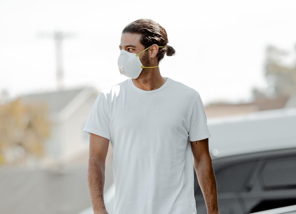 Por primera vez desde la cuarentena el talentoso delantera mexicano pudo entrenar al aire libre en las instalaciones del club.