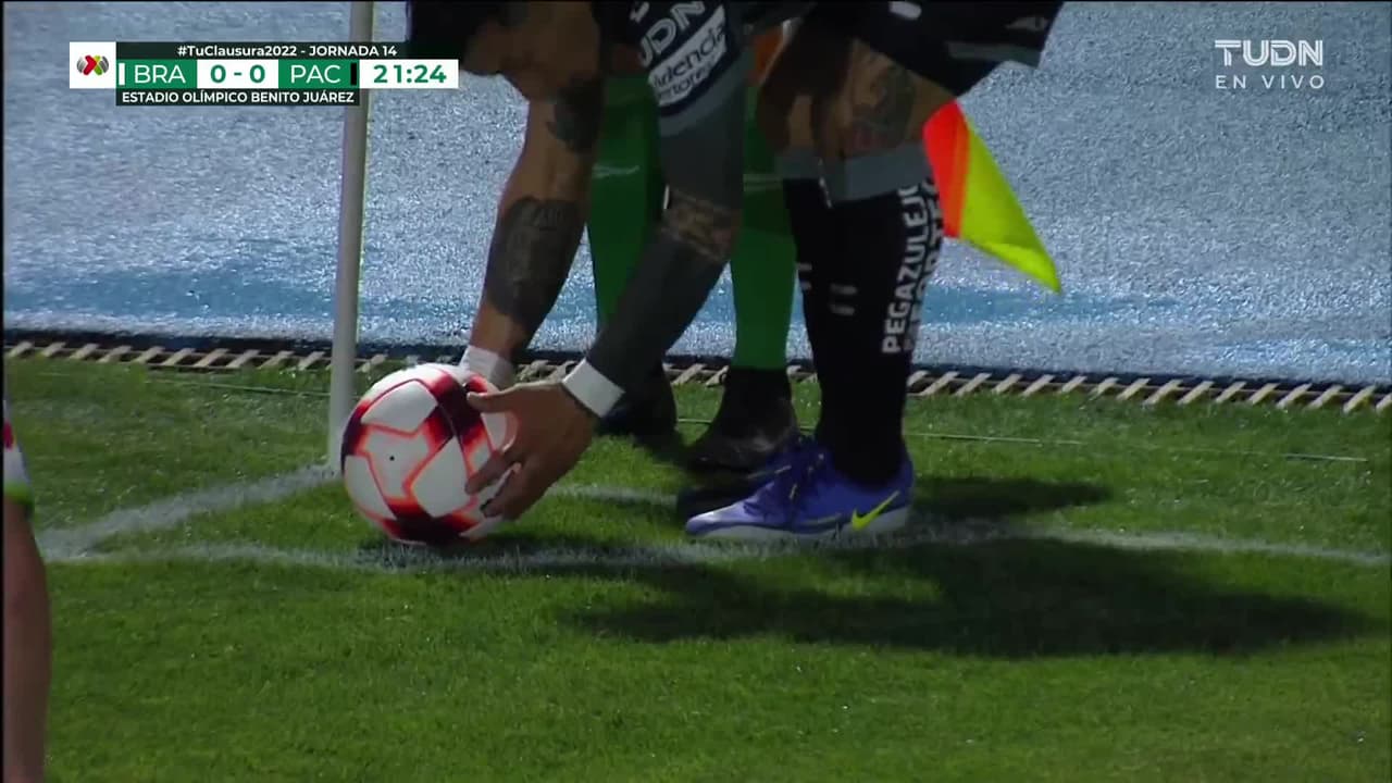 ¡TIRO ATAJADO! disparo por Roberto de la Rosa.