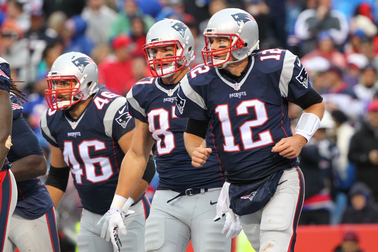 Mancuerna Brady-‘Gronk’ destroza a los Bills