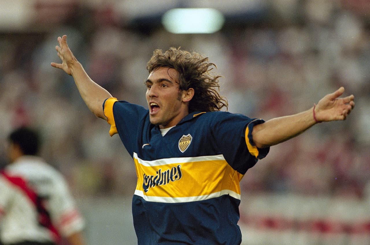 3. Sergio Daniel Martínez vistió la camiseta del equipo 'Xeneize' de 1992 a 1997, antes de partir al Deportivo La Coruña.