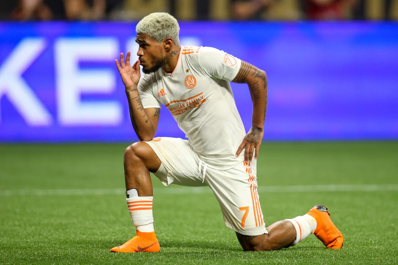 ¿Cábala? El misterio detrás de la nueva forma de celebrar goles que adoptó Josef Martínez