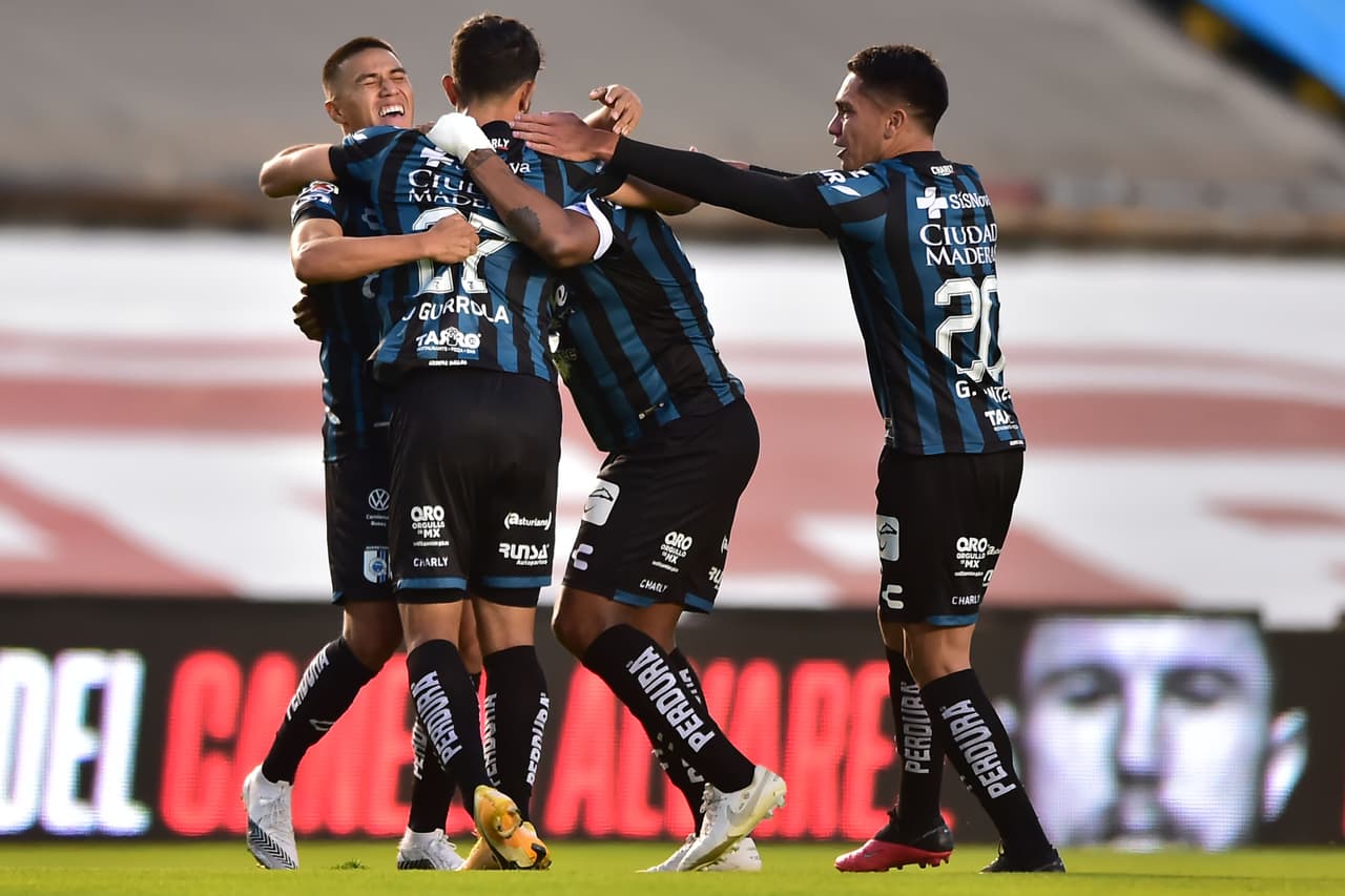 Con dos goles en la recta final del partido, Querétaro y Puebla deciden repartir puntos. Querétaro queda en la novena posición con 10 puntos y Puebla llega a la décima posición con 9 puntos.