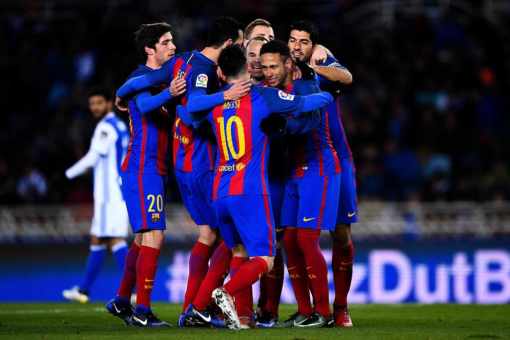 Real Sociedad cayó 1-0 con Barcelona; Carlos Vela jugó 70 minutos