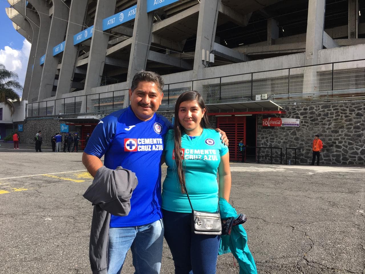 Llega la tarde en coapa y el Cruz Azul se prepara en el Azteca para jugar frente al Morelia.