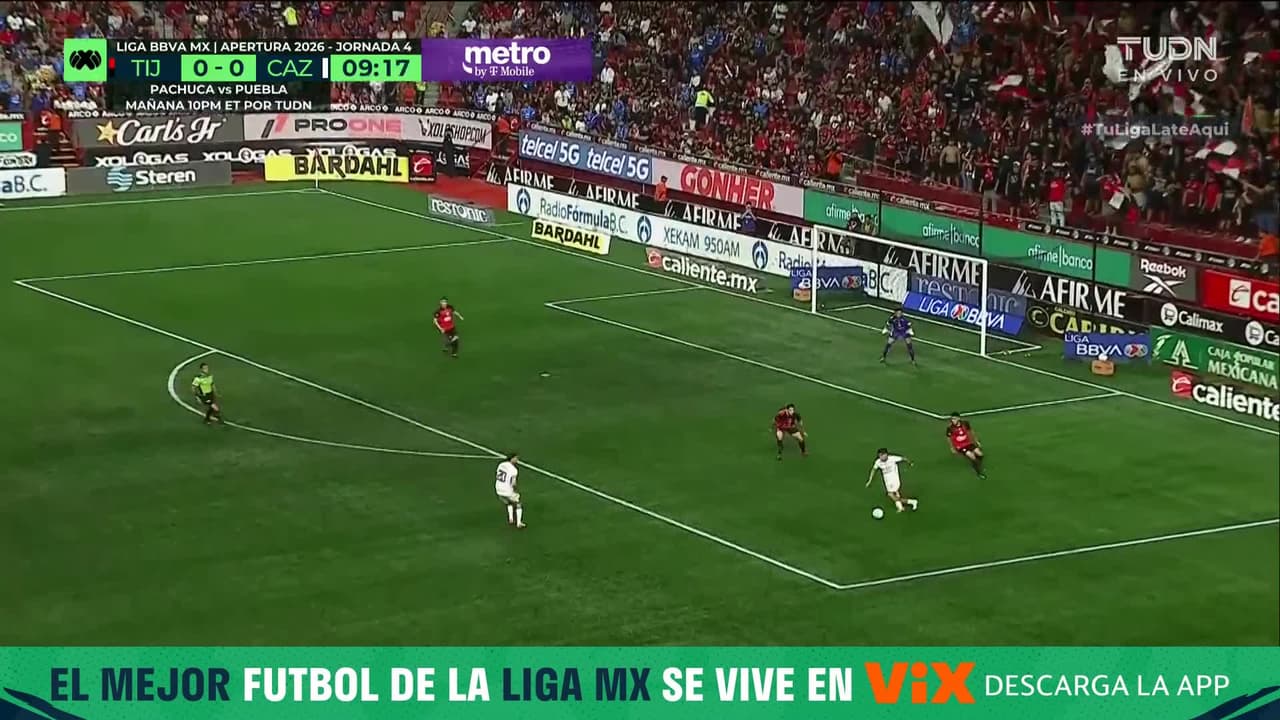 ¡Zurdazo de Paradela! Toño Rodríguez desvía a tiro de esquina