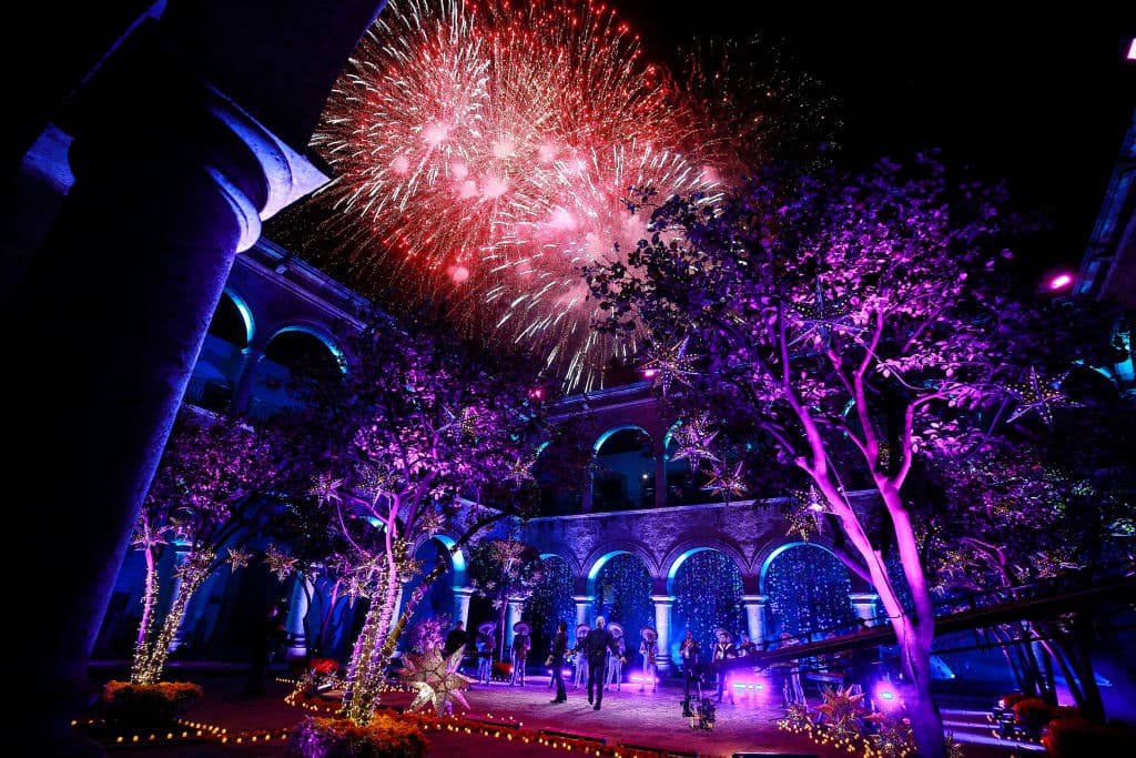 Estrellas como Natalia Lafourcade se llevo el mejor albúm, Residente recibió el premio a la canción del año y Alejandro Sanz fue el ganador de la grabación del año. Estos fueron los premios mas destacados de la noche.