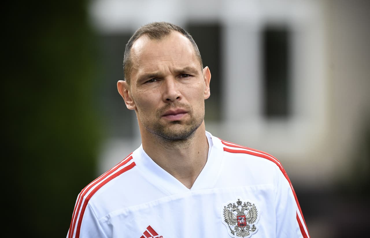 Defensa: Sergey Ignashevich (38 años / Rusia)