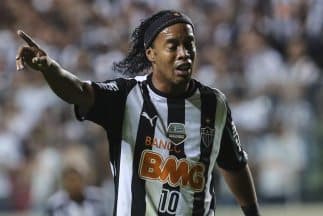 Ronaldinho Gaucho jugó la última campaña con el Atlético Mineiro de Brasil.