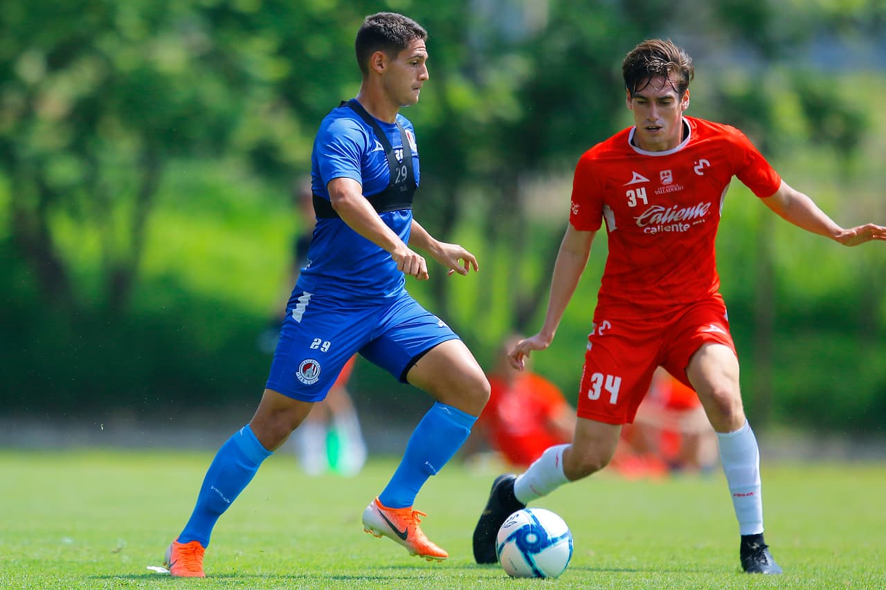 Atlético San Luis, con doblete de Diego Pineda, venció 2-1 de visita a Monarcas Morelia, que descontó con Mario Osuna, en juego de preparación de pretemporada en la cancha anexa del estadio Morelos, previo al Apertura 2019 de la Liga MX.