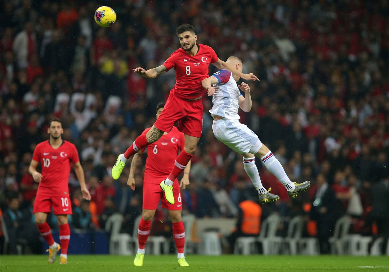 La Selección de Turquía aguantó el 0-0 ante los islandeses y eso le bastó para consumar su clasificación al torneo de selecciones más importantes en el futbol de Europa.