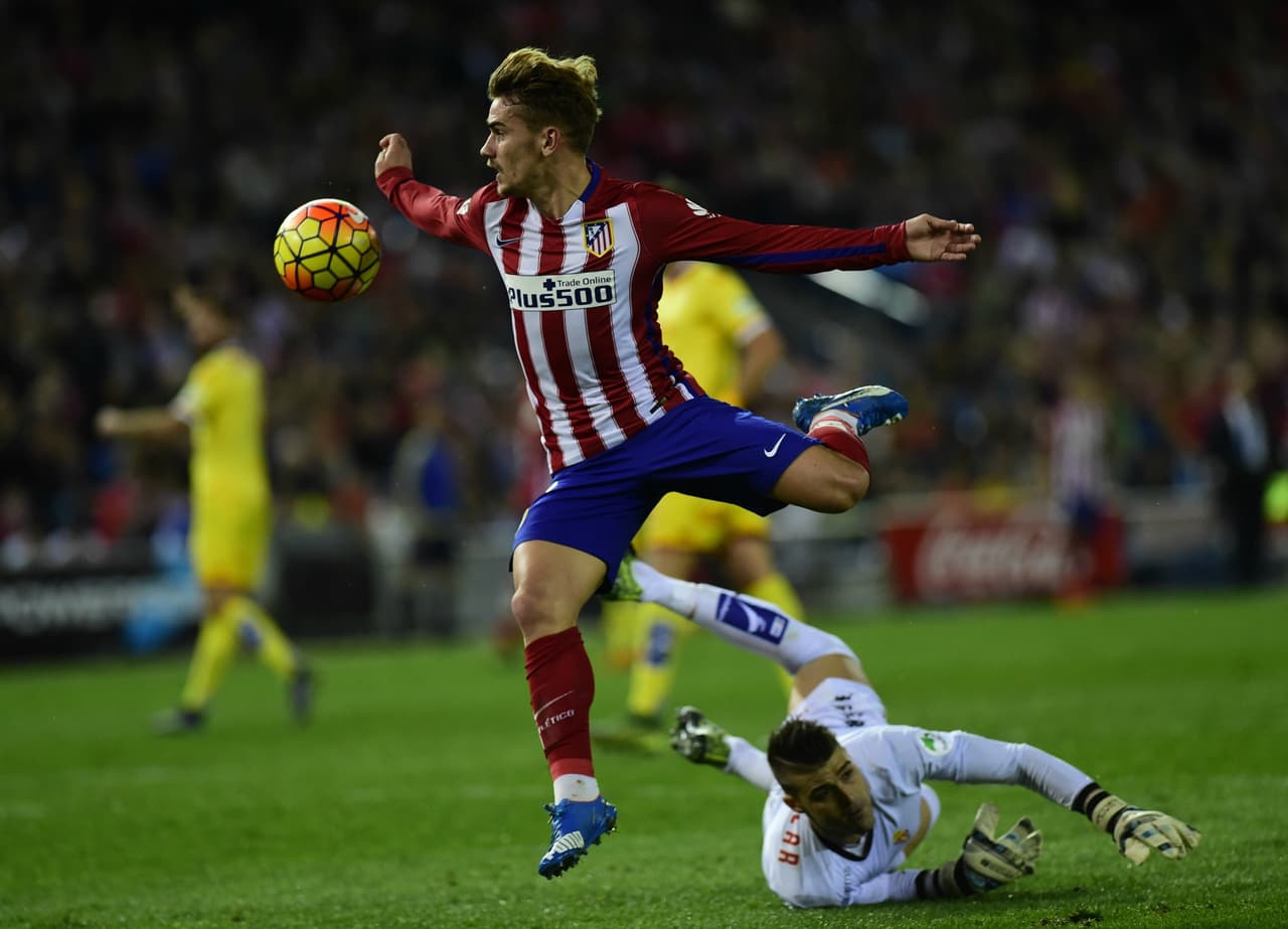 Sería hasta el minuto 90 que aparecería Griezmann. El francés se vestiría de héroe al conseguir el único gol del partido al minuto 90.