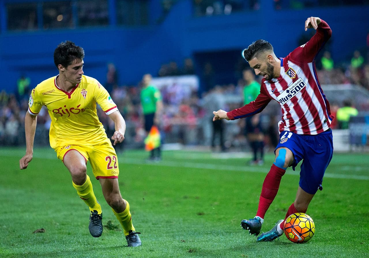 Pasaron los minutos y los rojiblancos no lograban abrir el candado de la visita.