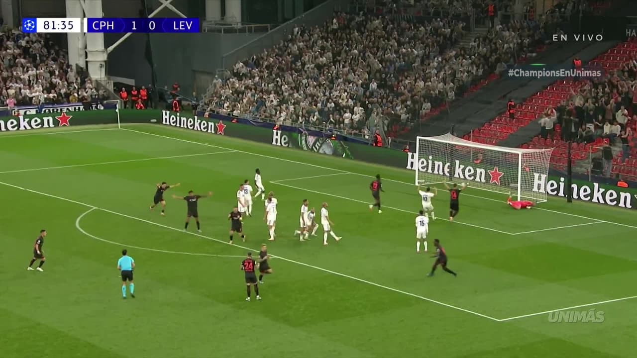 ¡Gol de Bayer Levekusen! Golazo enfermo de Alex Grimaldo