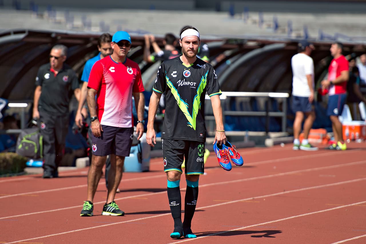 Así que se decidieron en contratar a siete elementos para reforzar el equipo entre los que destacan Enrique Esqueda y Gerardo Lugo, que llegan de ser campeones, y de Carlos Calvo, Rodrigo Godínez y jugadores estuvieron en el Ascenso MX.