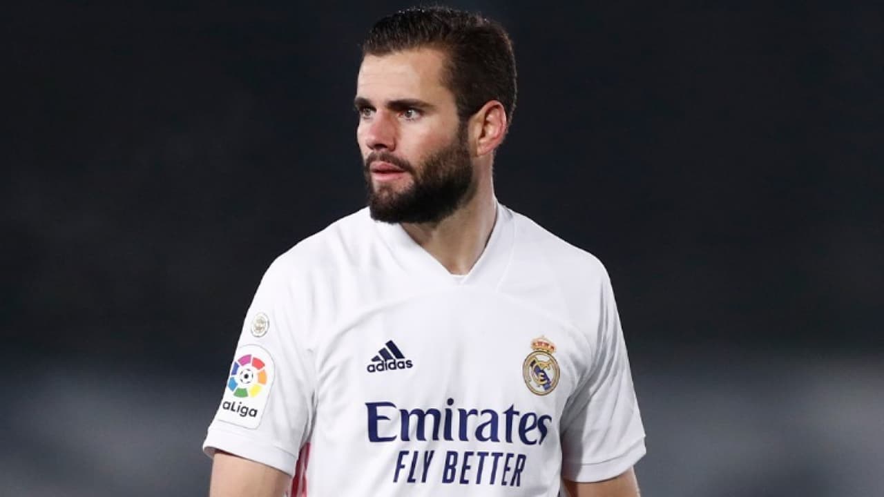 Nacho, baja del Real Madrid por positivo a COVID-19