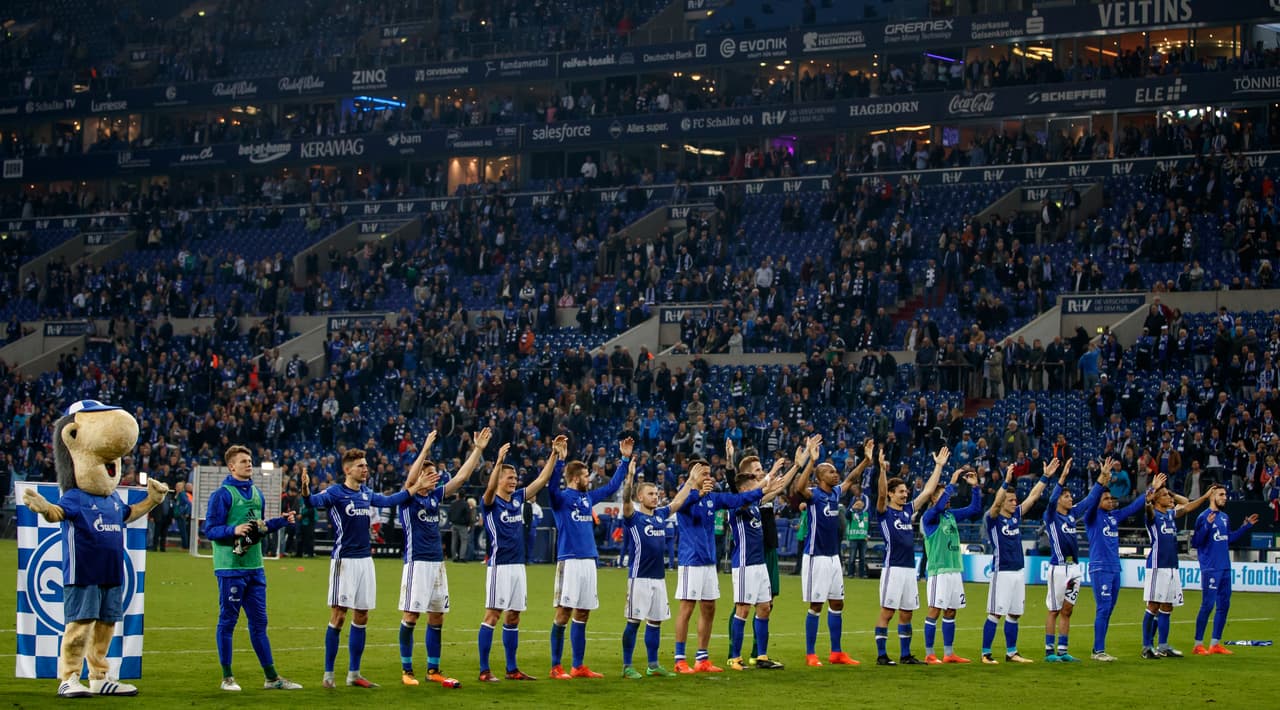 Con un espectacular Gortezka, Schalke 04 derrotó al Mainz 05