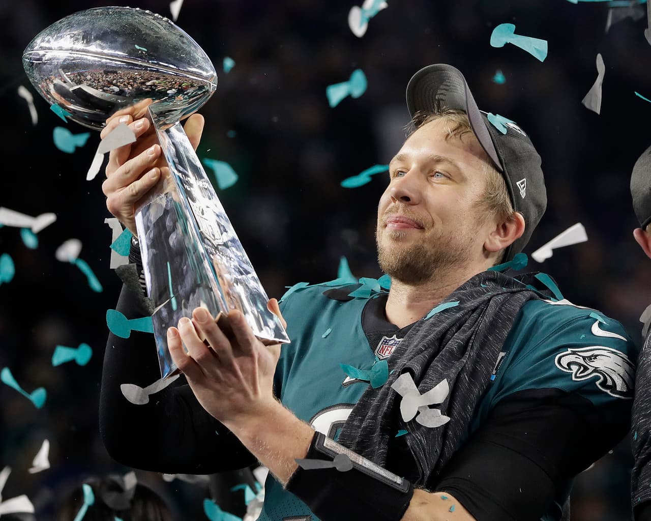 La mística del campeón defensor del Super Bowl lo llevó a una victoria agónica en Chicago y, en caso de ganar en New Orleans, los Eagles presentan credenciales para levantar de nuevo el Trofeo Vince Lombardi.