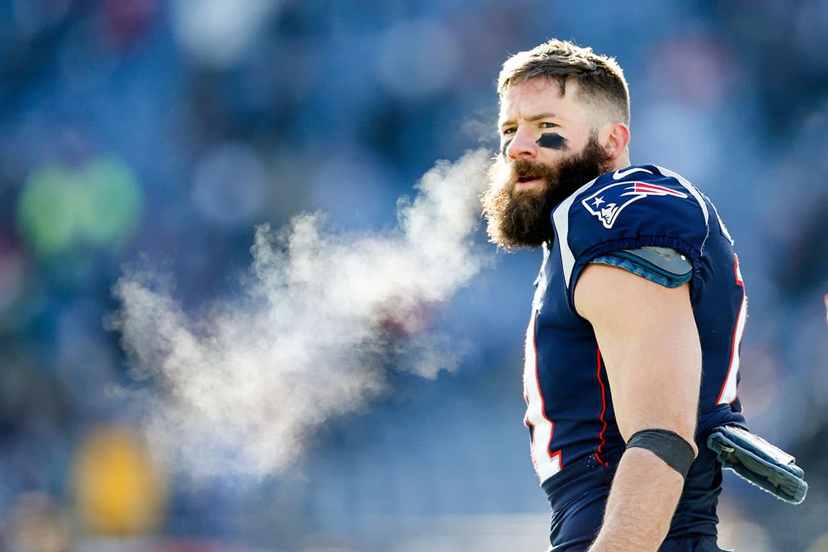 La baja temperatura expuesta por el receptor Julian Edelman antes del partido.