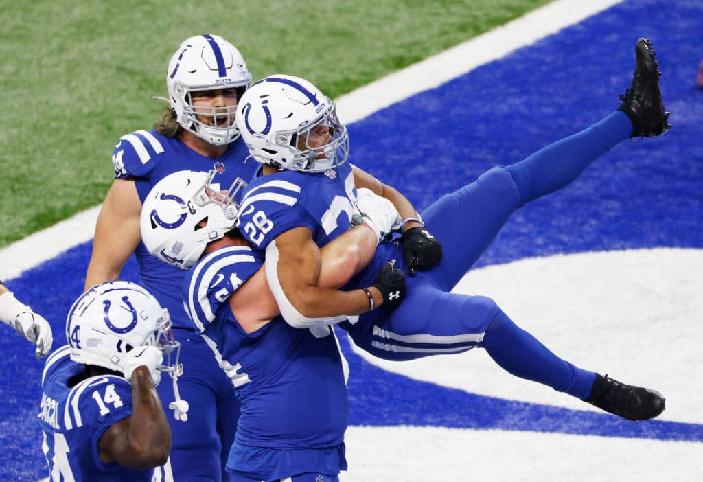 Indianapolis Colts jugarán contra los Pittsburgh Steelers, mientras que los Houston Texans se enfrentarán a los Cincinnatti Bengals.