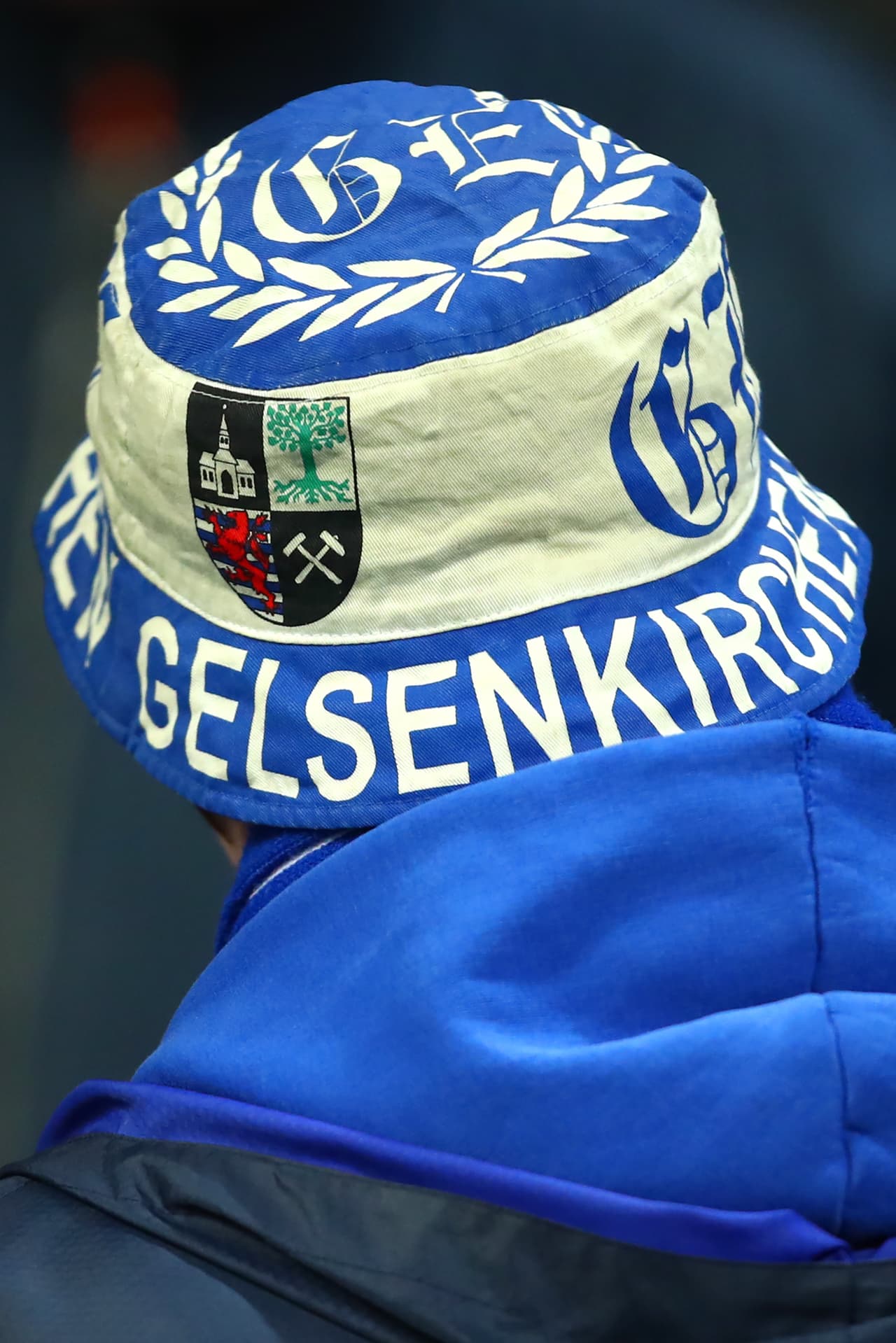 Después del heróico triunfo por 3-2 en casa del Schalke 04, el Manchester City recibe este martes al equipo alemán al que esperan mantenerle la diferencia y con eso avanzar a los Cuartos de Final de la Champions League ante su gente en el Etihad Stadium.