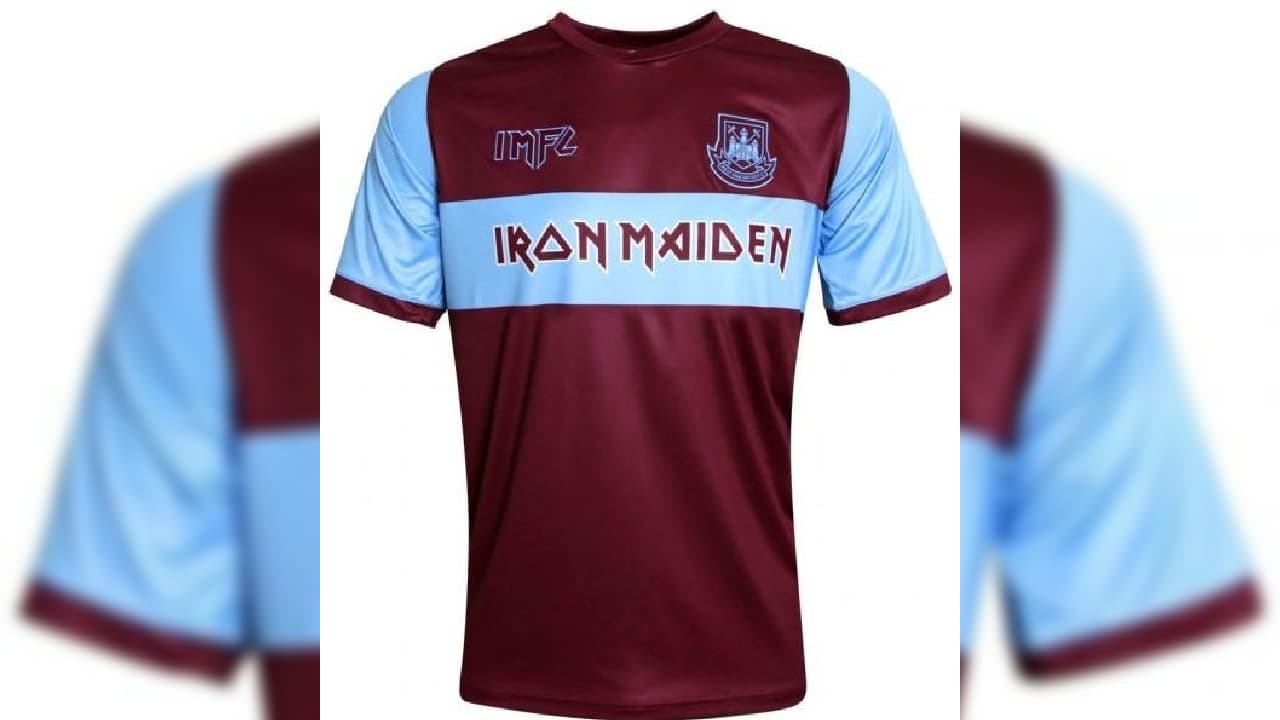 La demanda del ejemplar de colección fue tal que, en cuestión de horas, el producto se agotó. “Realmente me encanta esta versión y el color del escudo, y este buen tipo de uniforme. Es un formato moderno, pero con un diseño retro y me gusta. ¡Arriba los hammers!”, señaló Harris.