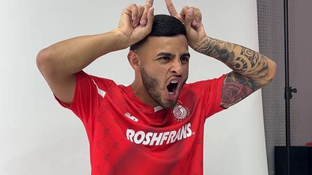 Alexis Vega revive debate: era "muy caro" para ir a Europa