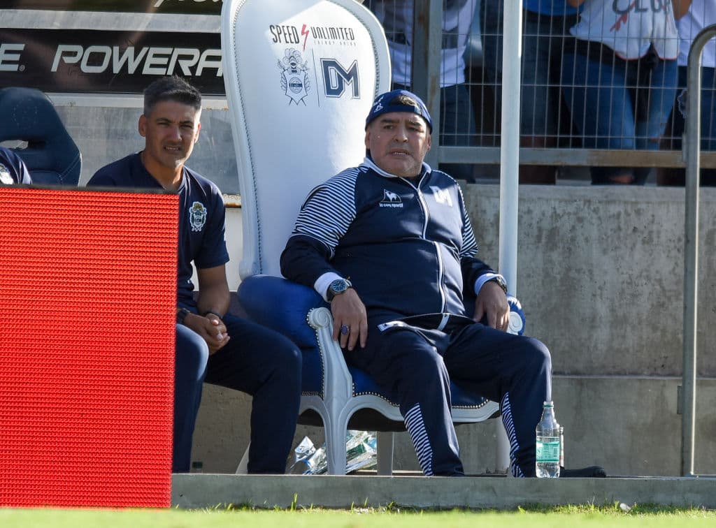 Gimnasia La Plata y Patronato empataron a un gol. Tercer empate del equipo de Diego Armando Maradona en este año.