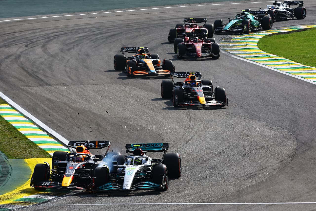 George Russell ganó su primera carrera en la Fórmula 1; Sergio Pérez finalizó séptimo, mientras que Hamilton y Sainz completaron el podio en el GP de Brasil.
