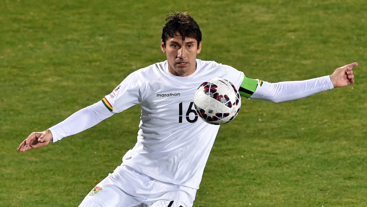 El capitán de la selección de Bolivia pagó el viaje de su selección a EEUU