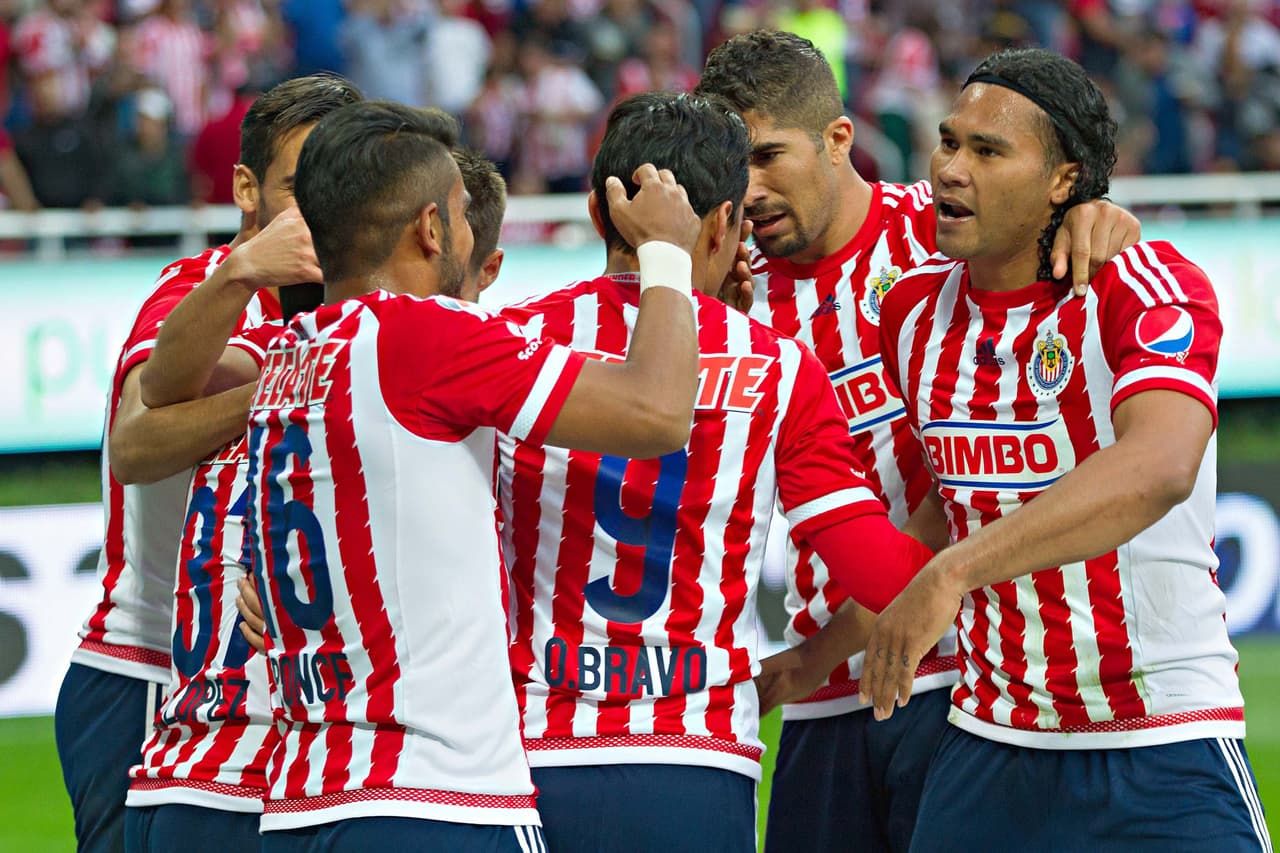 Los refuerzos de Chivas lucieron en su primera oportunidad con el equipo con el gol de Peña y la asistencia de Pineda. Lo contrastante es la falta de manejo de partido y ventajas de los rojiblancos ante un rival que tuvo 10 hombres por más de 60 minutos.