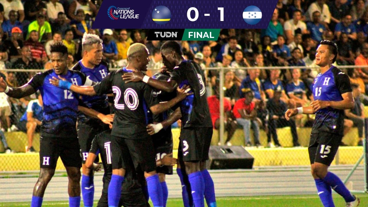 Honduras celebró el triunfo frente a Curazao, el primero tras 17 juegos consecutivos sin lograrlo.