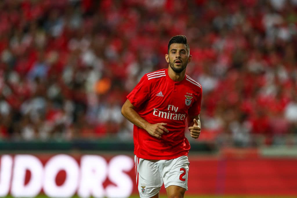 El extremo portugués Pizzi Fernandes tiene varios pretendientes con los que el Benfica tendría que conversar: Olympique de Marsella, Schalke 04, y el Real Betis quieren al jugador de 28 años.