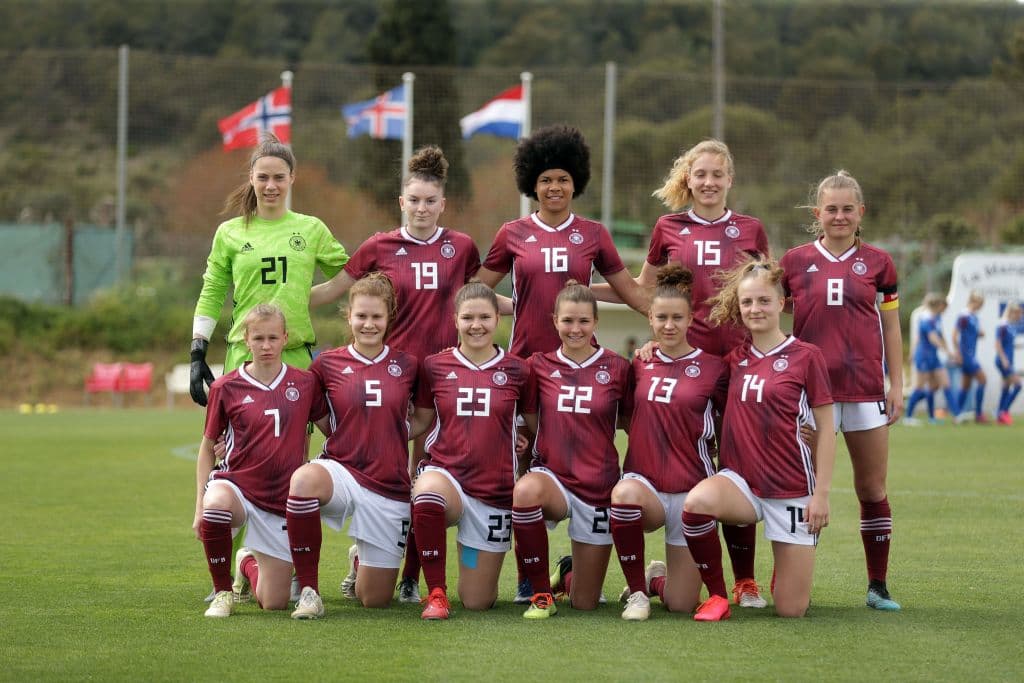 La selección alemana femenil de futbol ha sido dos veces campeonas del mundo de manera consecutiva y ocho veces campeonas de la Eurocopa.