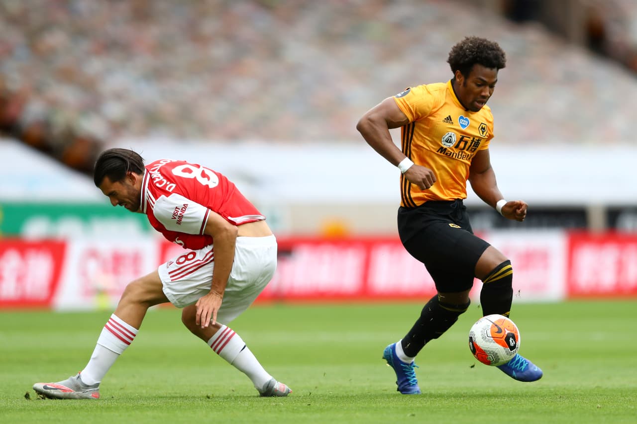 El mexicano se ha convertido en un importante referente del ataque de Wolverhampton. Arrancó de titular, junto a su mejor cómplice, Adama Traoré.