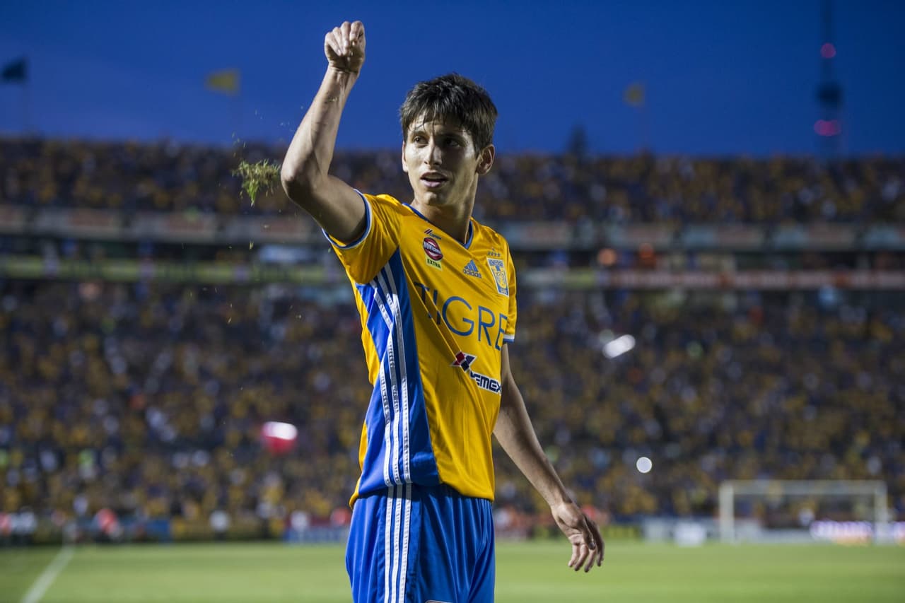 Jürgen Damm le hizo otro doblete a los Pumas.