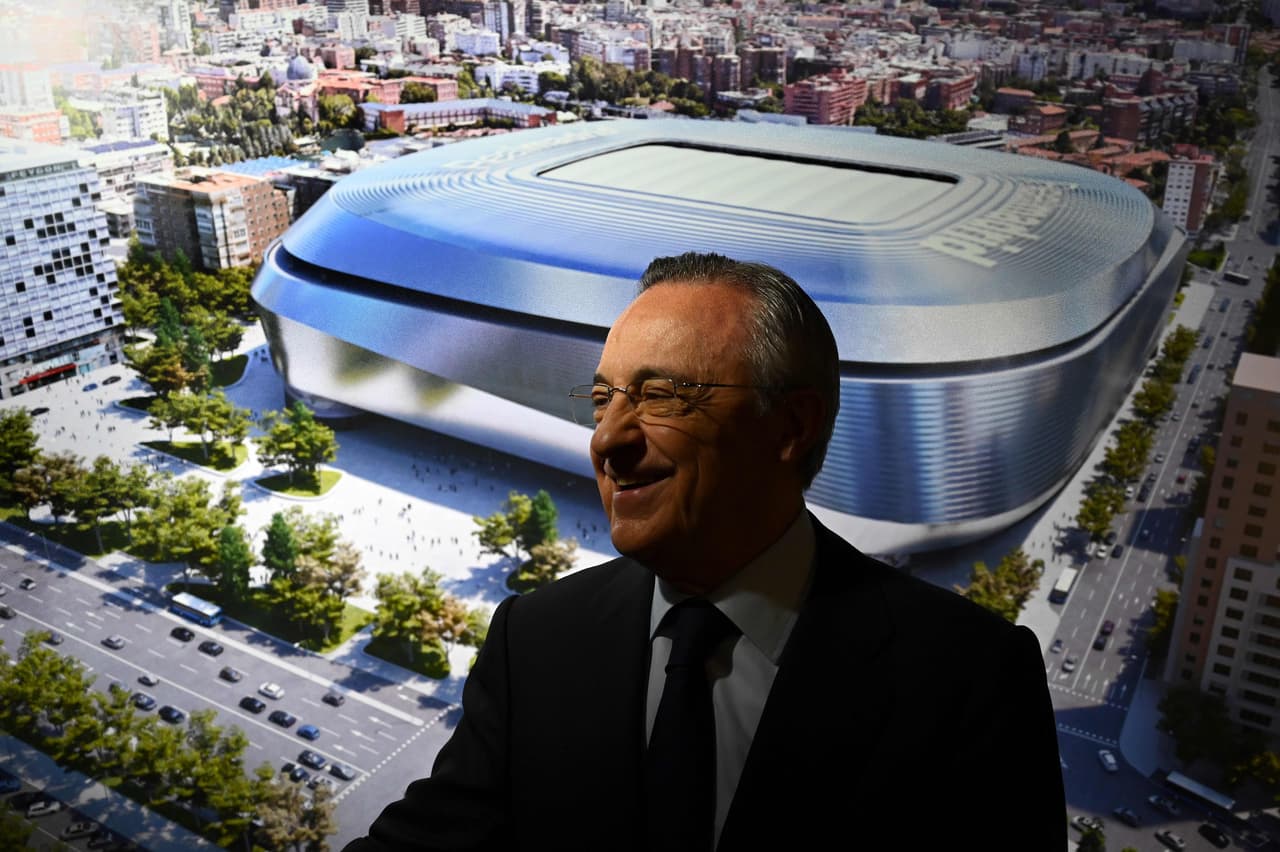 Fue el presidente del Real Madrid el que anunció cómo se llevará a cabo el plan de la remodelación del popular escenario por el cual han pasado figuras de talla mundial.
