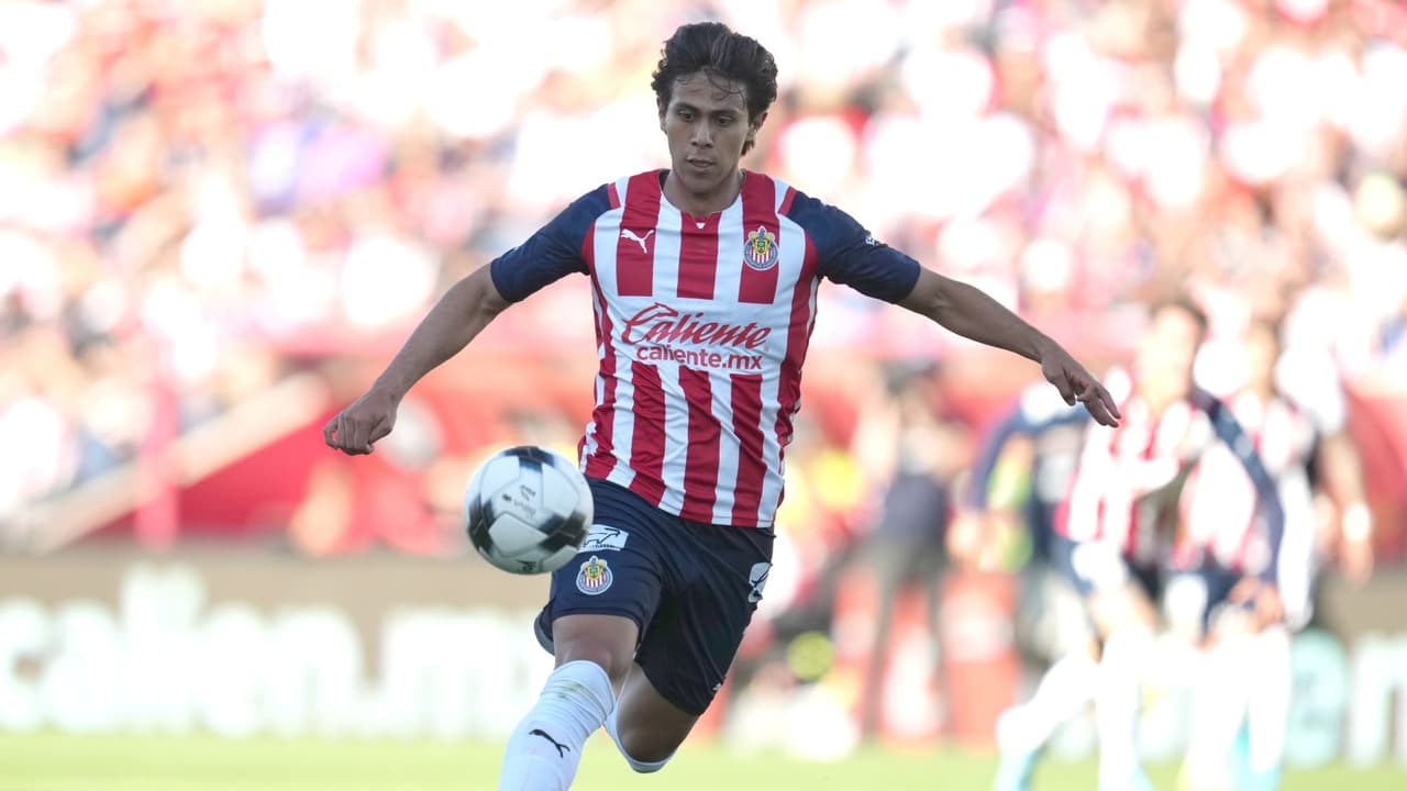 Chivas: José Juan Macías pone fecha para su regreso a las canchas