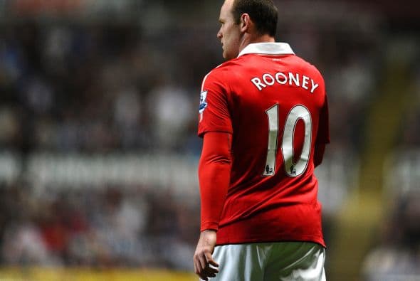 De este modo, el United no pudo ampliar considerablemente su ventaja sobre su más cercano perseguidor, el Arsenal, y tendrá que esperar unas jornadas para saber si se proclama campeón de la Premier.